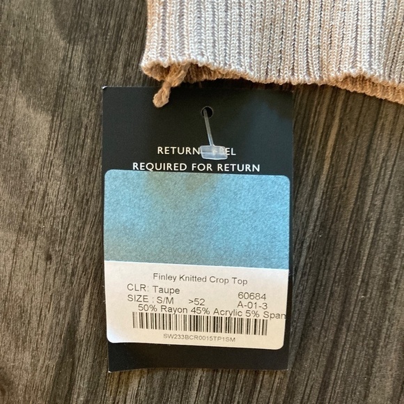 Storets Finley Knitted High Neck Halter Ribbed Crop Top in Taupe- NWT - Picture 5 of 5